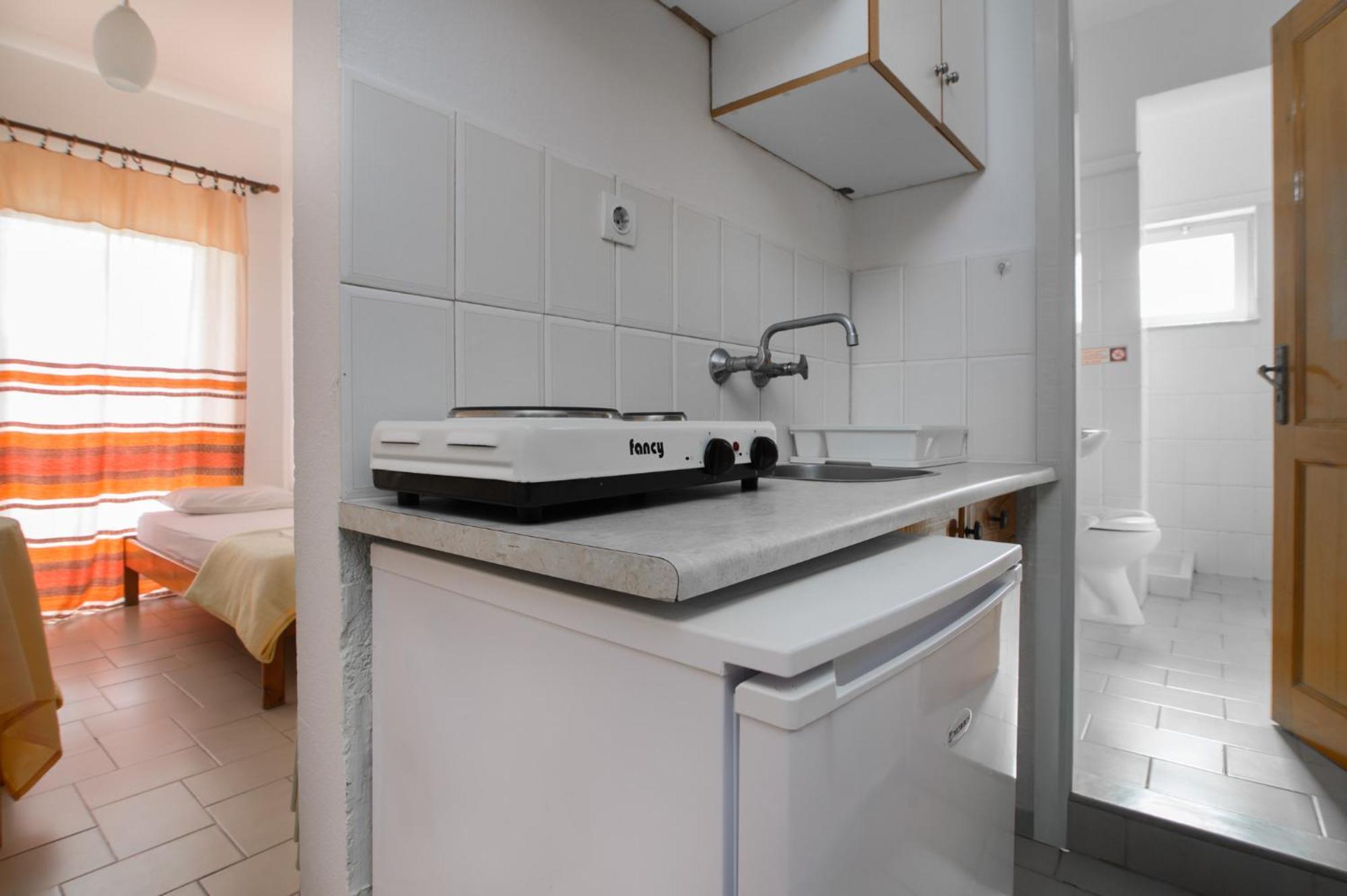 Haris Apartments Kokkini Hani Luaran gambar
