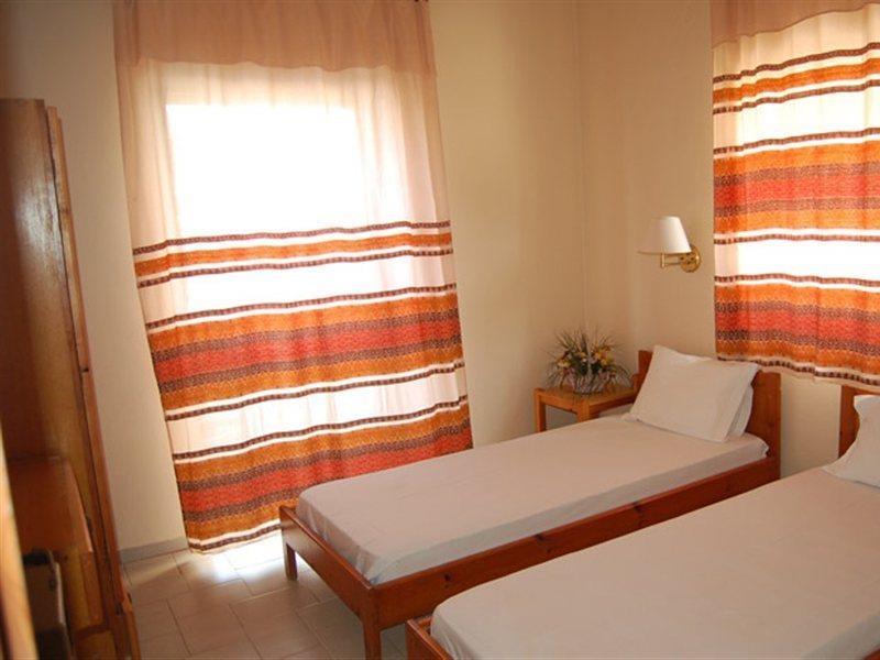 Haris Apartments Kokkini Hani Luaran gambar